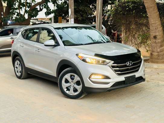 HYUNDAI TUCSON 2016 image 8