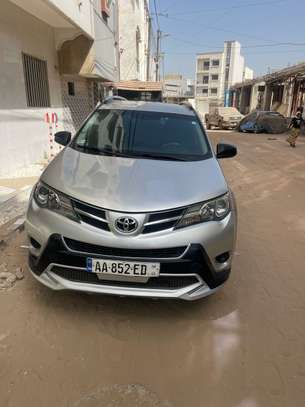 Toyota rav4 image 1