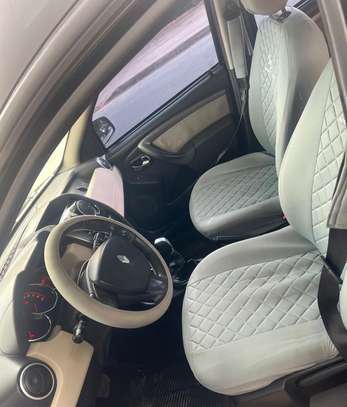 Renault Duster 2018 image 8