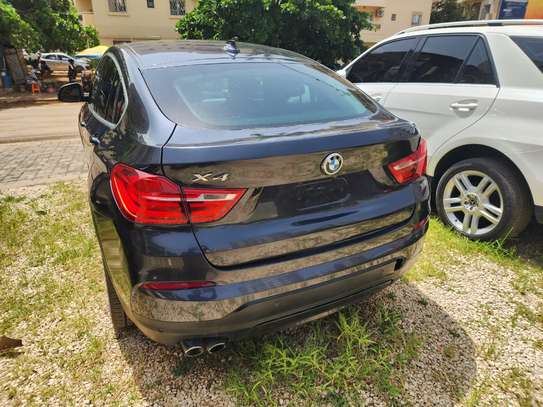 BMW X4 XDrive 20i,  Année 2017 image 9