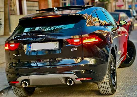 JAGUAR F-PACE 20D AWD - SUV LUXE & SPORTIF Année 2017 image 5