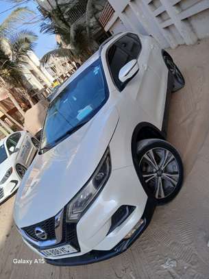 LOCATION AUTO 35 000 F PAR JOUR image 1