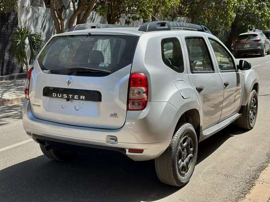 Renault Duster 2017 image 5