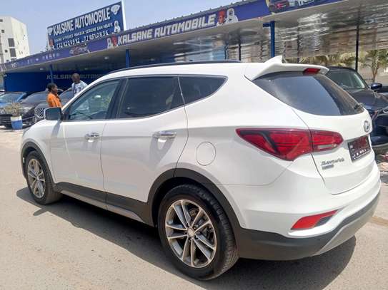 HYUNDAI SANTAFE 2018 image 14