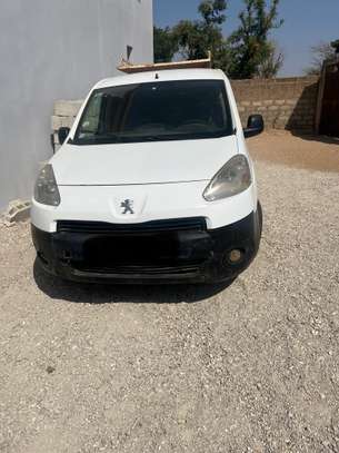 Location Peugeot Partner image 2