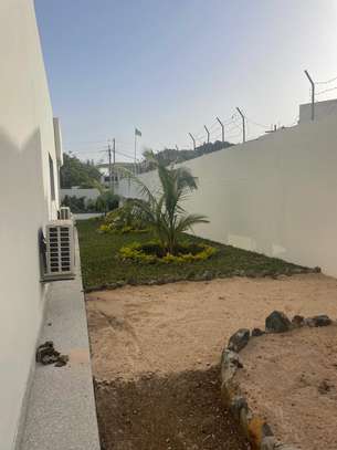 Villa neuve plein pied Fann image 13