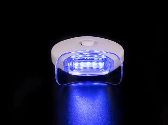 Kit blanchiment des dents LED – Résultat rapide à domicile image 3