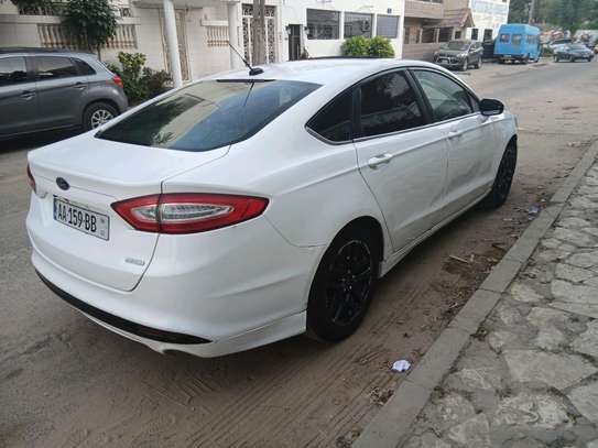 Ford fusion essence automatique image 10