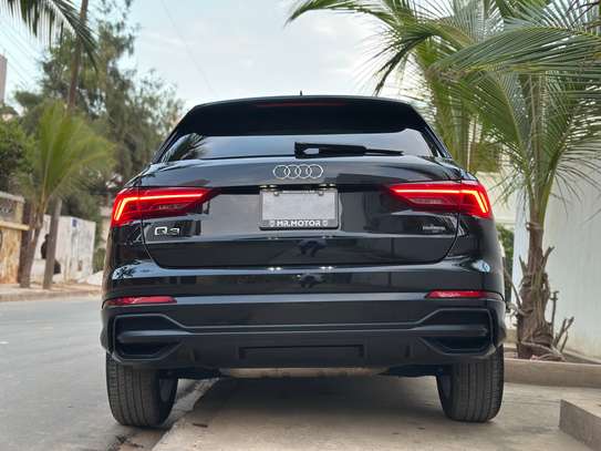 Audi Q3 image 2