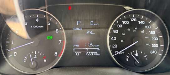Hyundai Elantra 2017 image 6