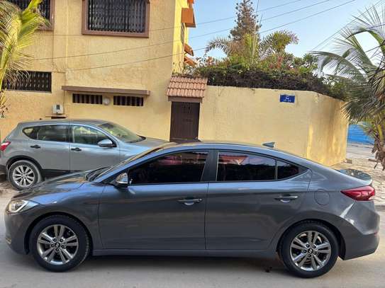 HYUNDAI ELANTRA 2017 image 6