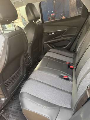 Peugeot 3008 2020 image 11
