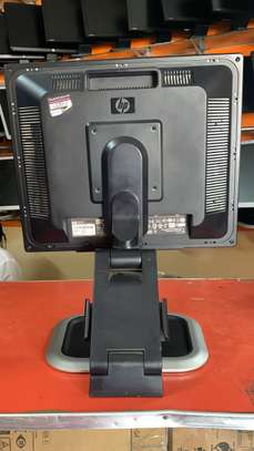 ECRAN HP DELL 19" CARRE ET RECTANGLE image 7