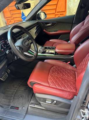 AUDI SQ8 image 3