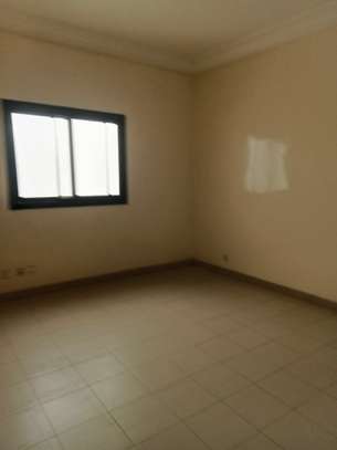 F4 à louer à cité keur guorgui image 8