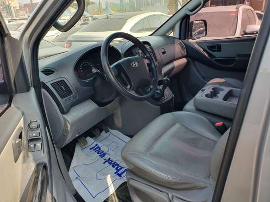 Hundai Grande starex H1 image 5