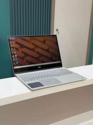 Dell inspiron 7591 2-en-1 image 2