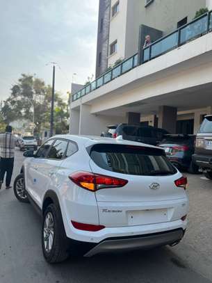 Vente hyundai tucson image 3