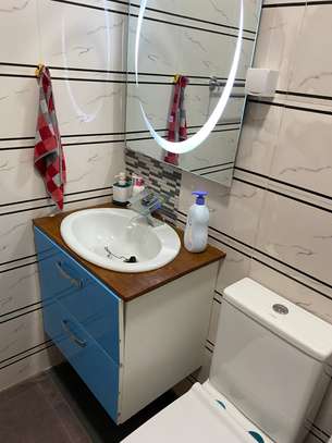 Chambre à louer avec salle de bain privée image 10