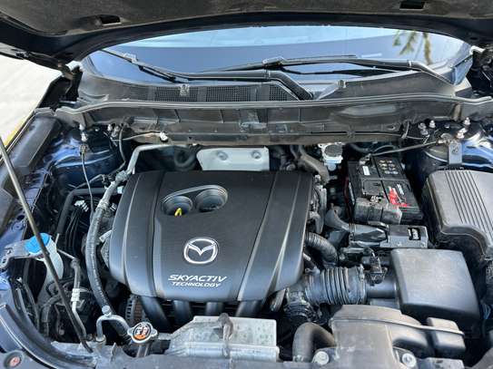 MAZDA CX-5 année 2017 venant image 12