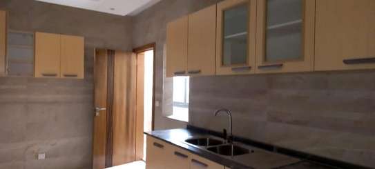 Appartement a louer aux Almadies image 6