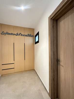 À LOUER – Superbe appartement avec terrasse sur la VDN image 11