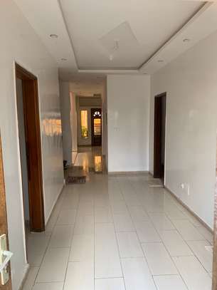 IMMEUBLE R+3 à Vendre aux ALMADIES Titre Foncier Individuel image 4