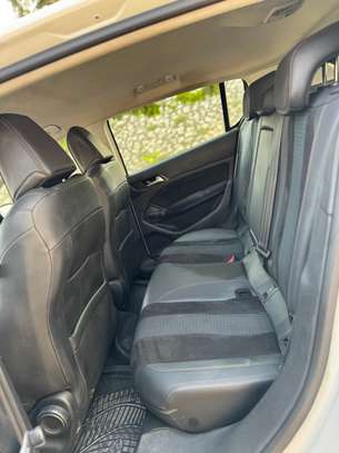 Peugeot 308 image 7