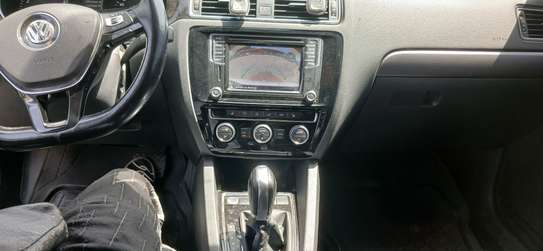 Volkswagen jetta image 6