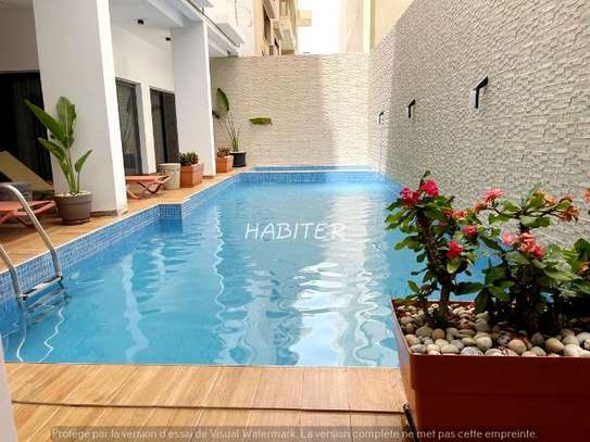 Appartement haut standing à louer à Fenêtre Mermoz image 6