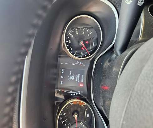 jeep compass latitude 2019 image 9