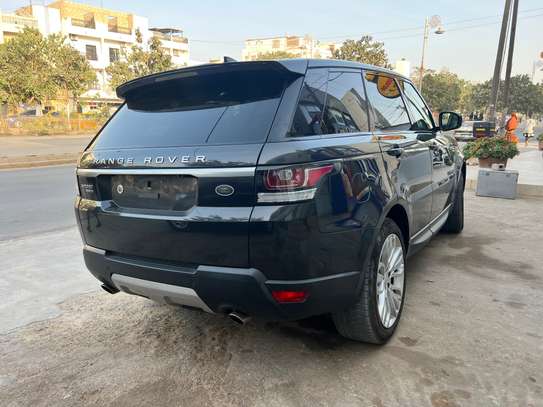 RANGE ROVER SPORT image 5