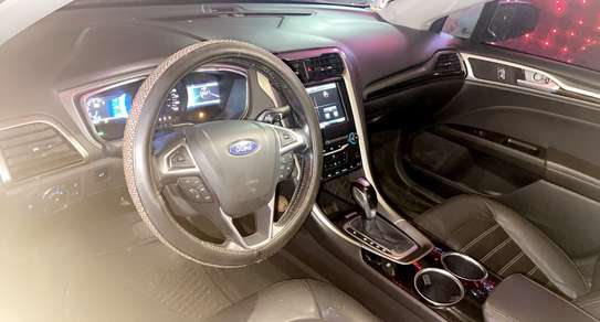 Location Ford Fusion 2014 full option image 4