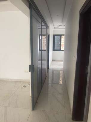 APPARTEMENT AUX MAMELLES image 4