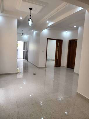 Belle villa lumineux a louer a Mermoz image 2