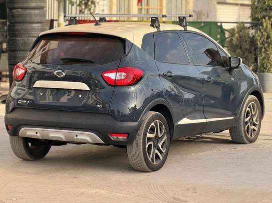 Renault Qm3 image 10