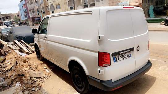 VOLKSWAGEN TRANSPORTER 2021 image 3