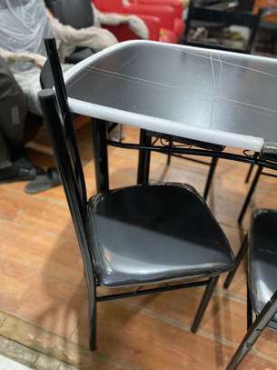 Table à manger image 7