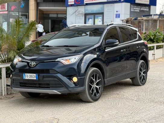 Toyota Rav 4 image 15