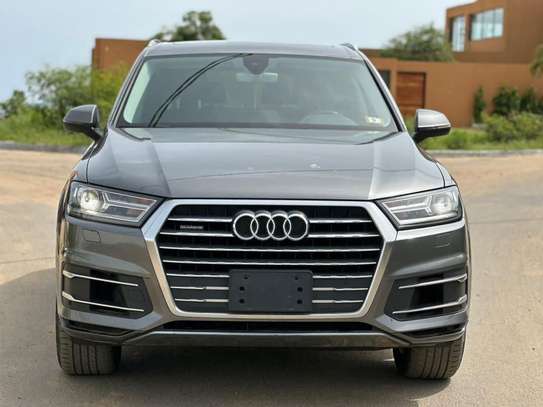 Audi Q7 Quattro année 2017 image 1