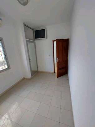 BEL APPARTEMENT F4 AU POINT E image 8