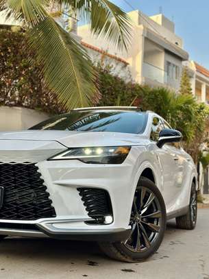LEXUS RX350 2024 image 11