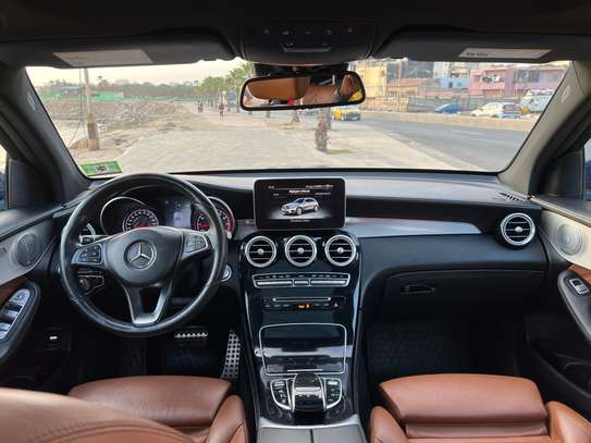 MERCEDES GLC 43 BI-TURBO AMG image 9