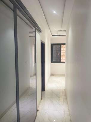 APPARTEMENT AUX MAMELLES image 7