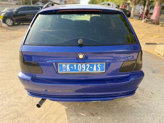 BMW Serie 320D image 8
