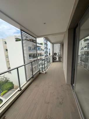 APPARTEMENT F4 HAUT STANDING  POINT E image 8