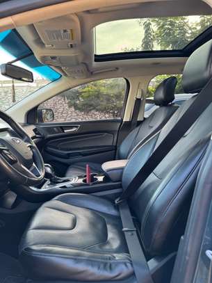 Ford Edge Titanium image 6