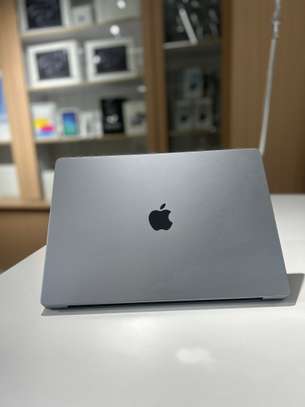 MacBook Pro 2023 16 Pouces - M2 Pro | 16GB RAM | 512 image 3