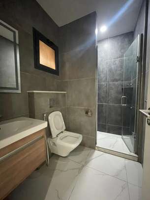 Appartement à louer aux Almadies Zone de recasement image 9