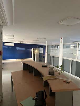 Plateau de bureau à louer image 1